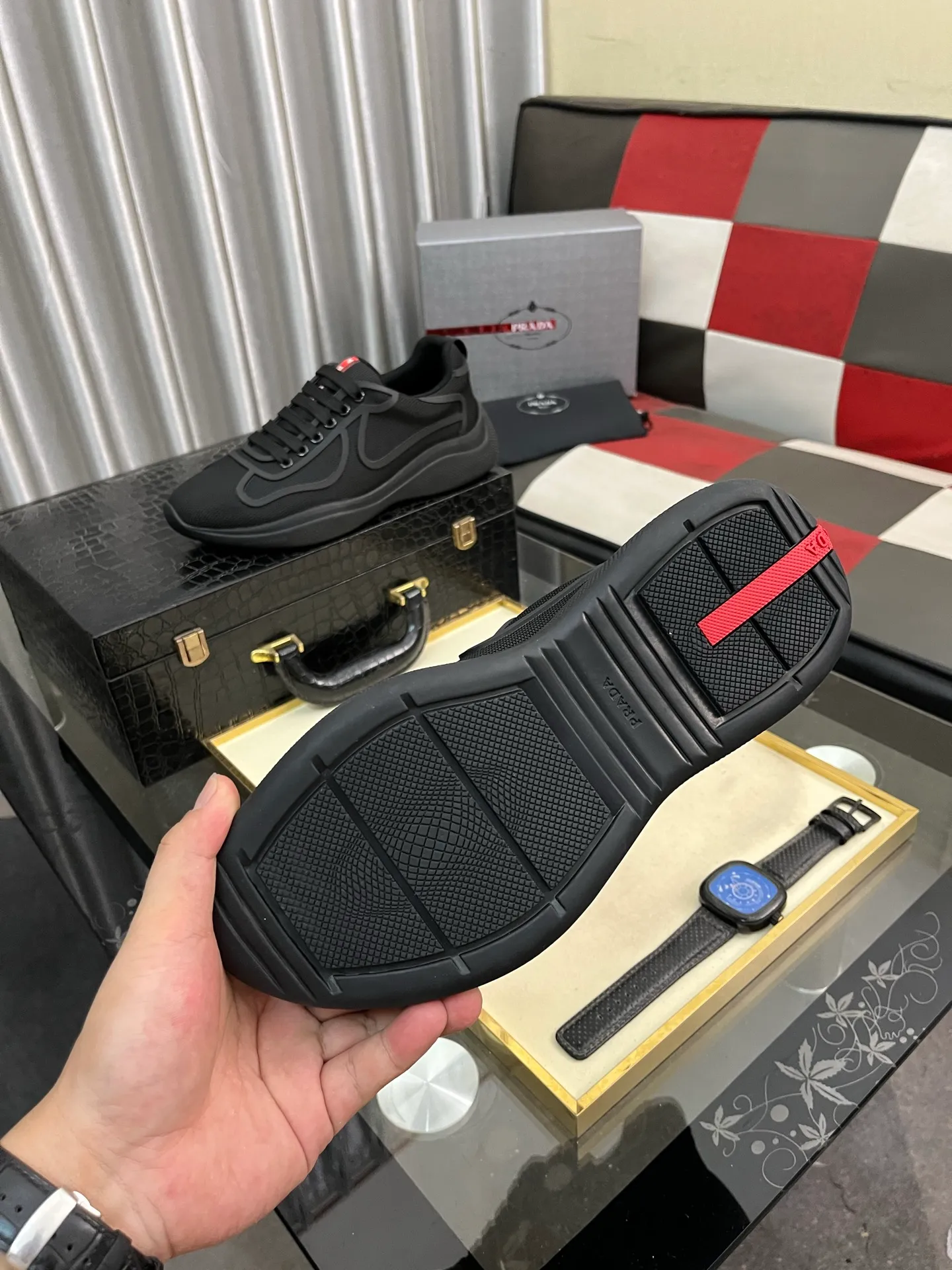 Men's shoes 💰400⌚️⌚️【PRADA】Prada casual shoes, originally developed 1:1, made of high-mercerized cowhide with imported cowhide, silk sheepskin lining, rubber outsole, comfortable and soft on the foot, size: 38-444️⃣Colors available